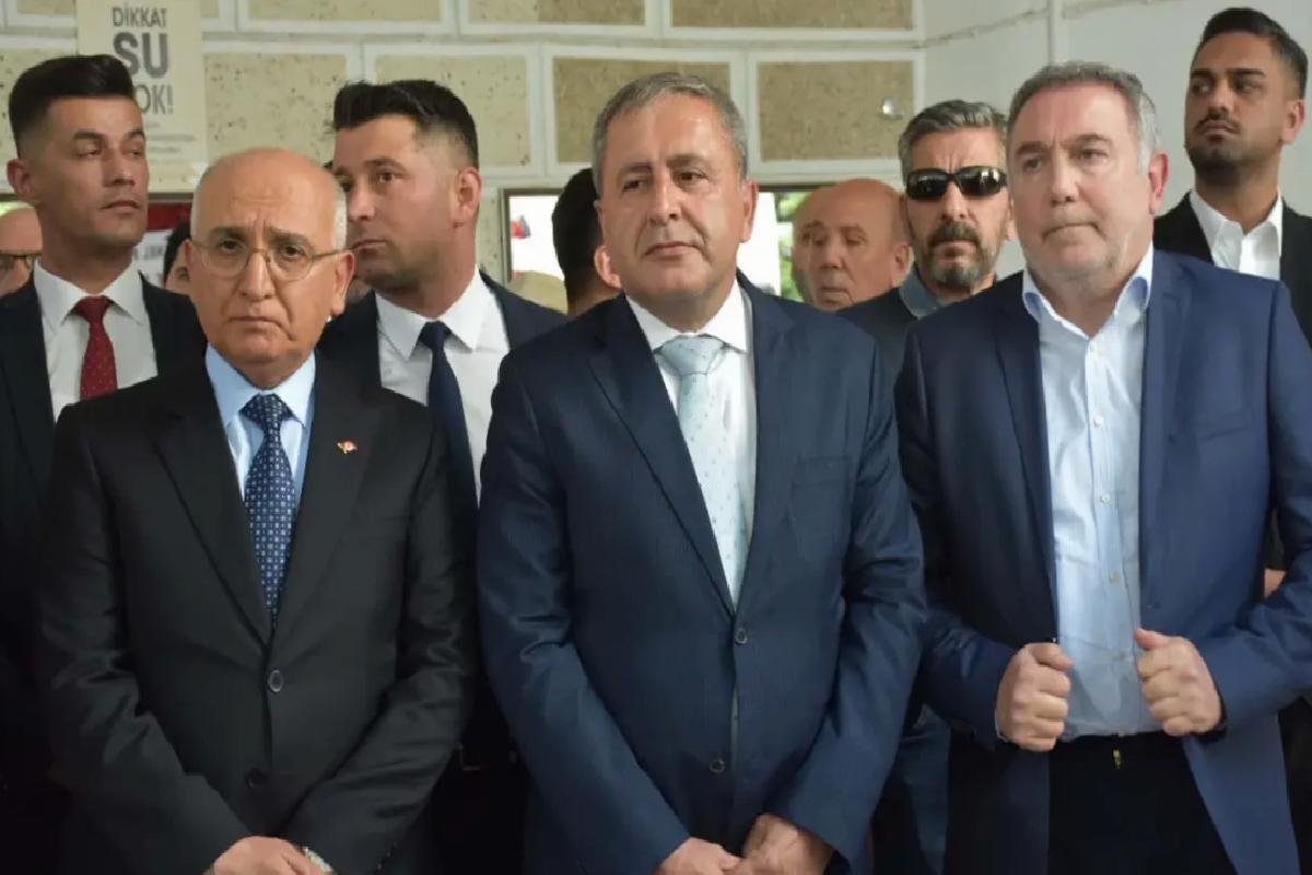 Hulusi Akar’ın Kayınvalidesi Toprağa Verildi