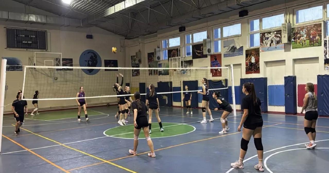 İkizler Voleybolda Hedef Büyük!