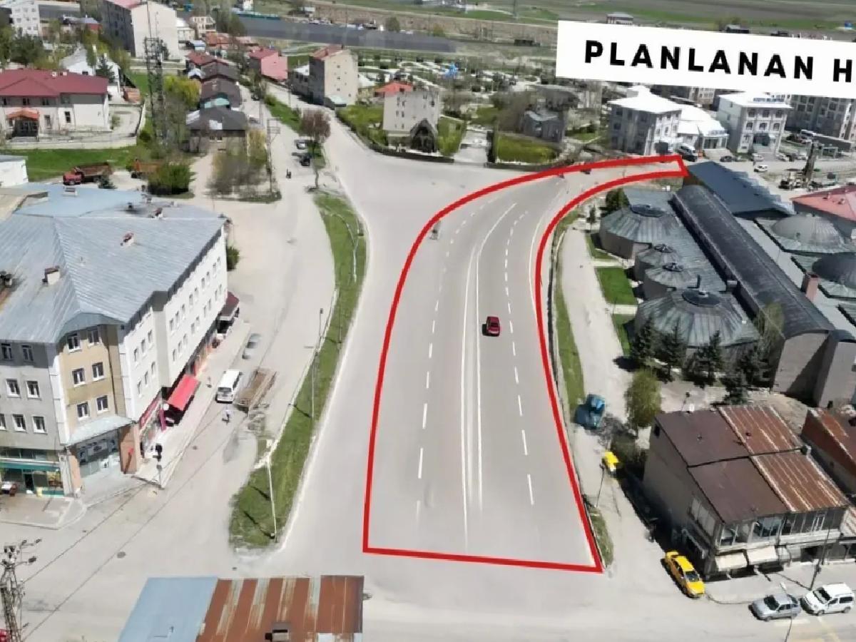 Ilıca Yeni Çarşı’da Yol Açma Çalışmaları Başladı