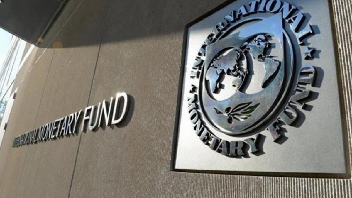 IMF, Pakistan’a 1 milyar dolarlık kaynağın önünü açtı