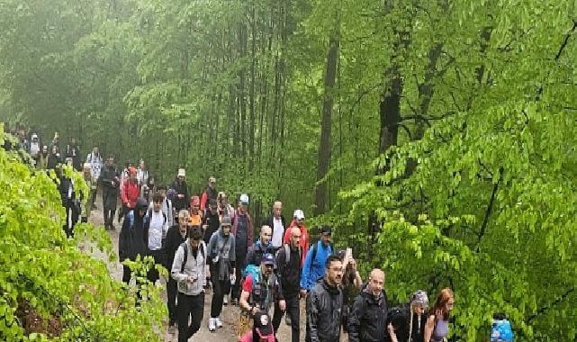 İnegöl’de 19 Mayıs Kutlamaları Doğa Yürüyüşü İle Başladı