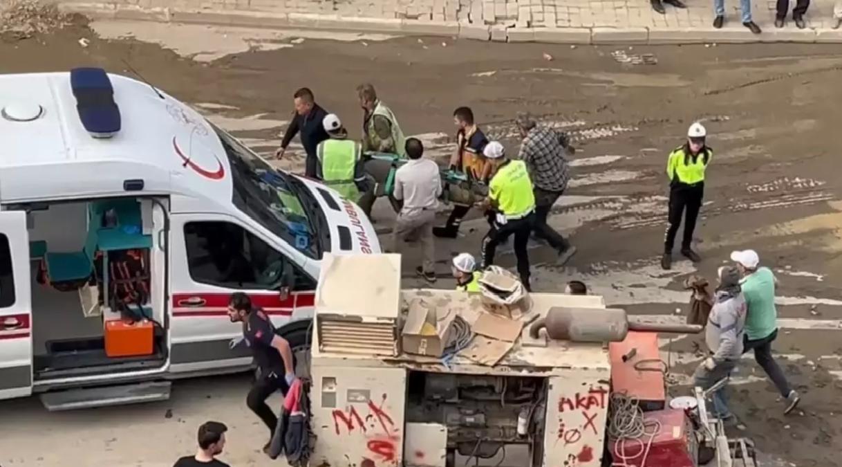 İnegöl’de Altyapı Çalışmasında İşçi Göçükte Kaldı
