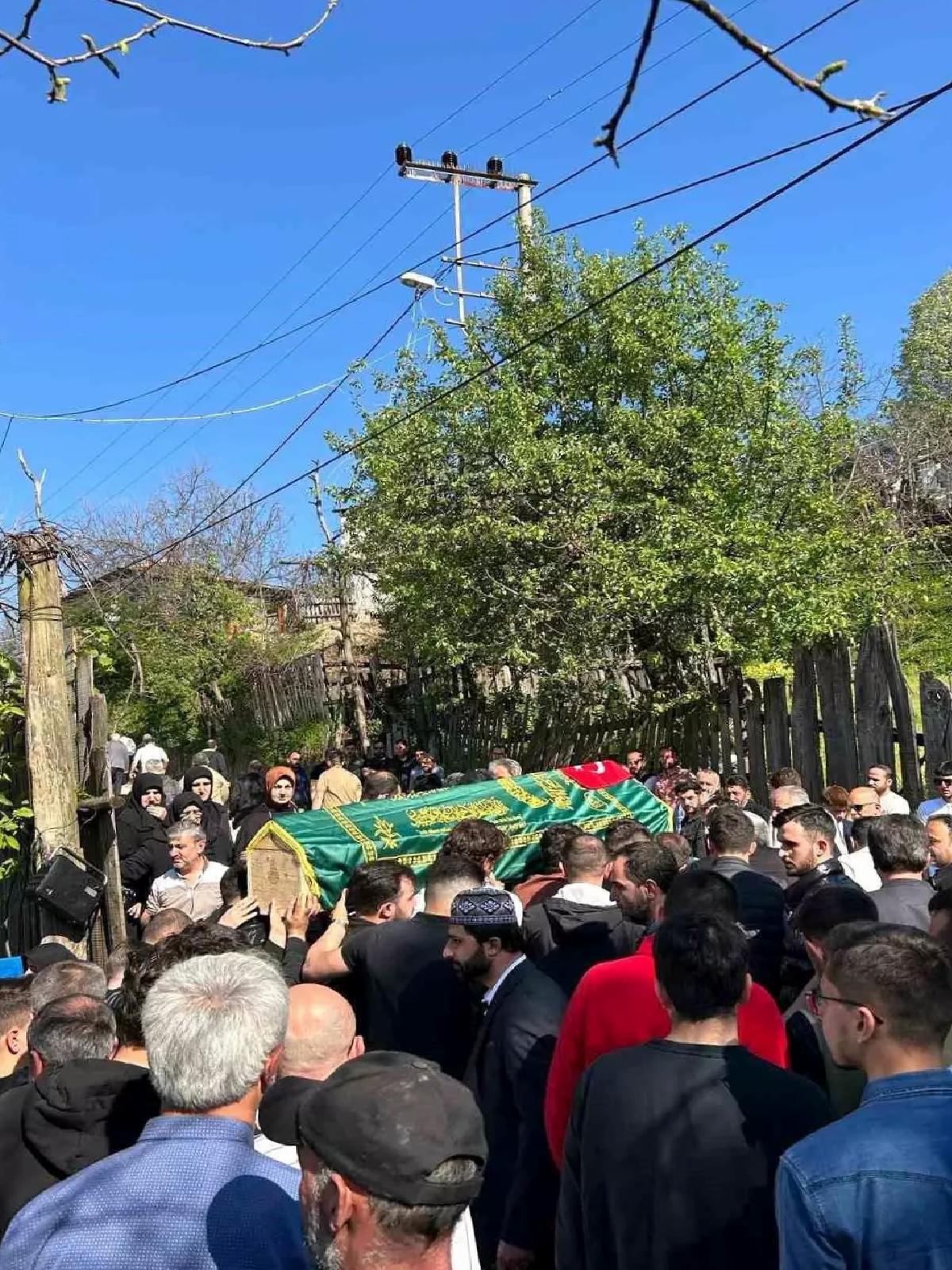 İnegöl’de Feci Kaza, Genç Sürücü Hayatını Kaybetti
