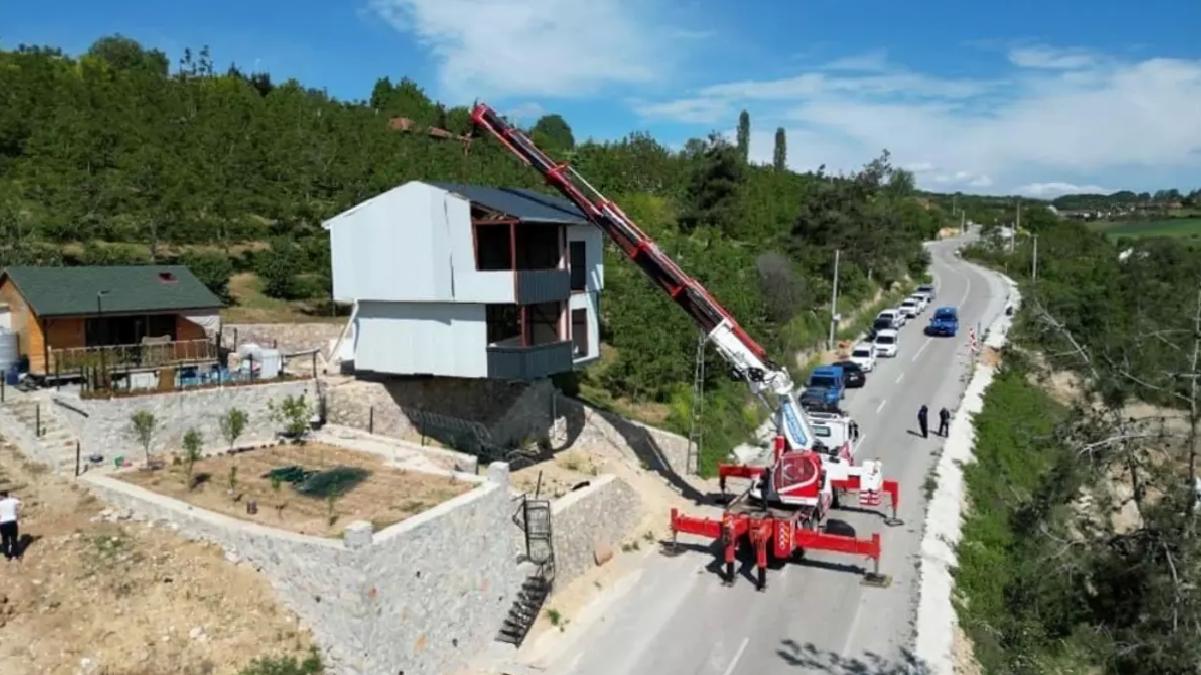 İnegöl’de Genç, İzinsiz Yapısını Uçan Villa Olmadan Kurtardı