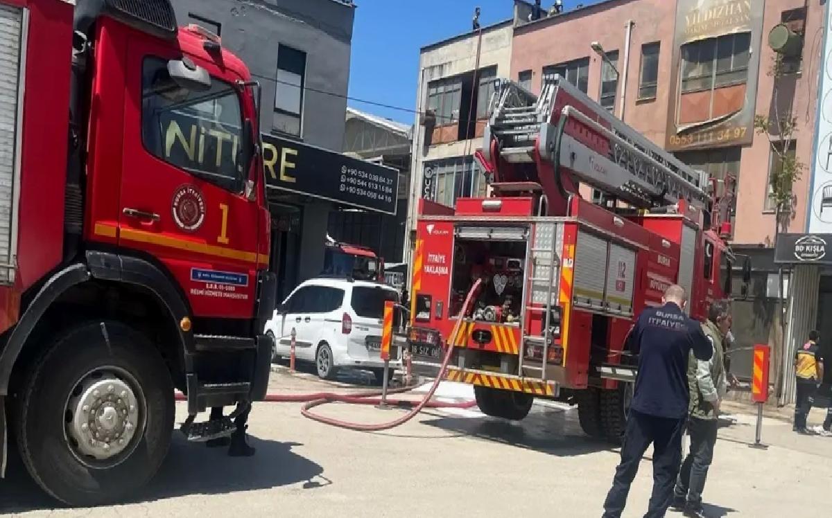 İnegöl’de Mobilya İmalathanesinde Yangın