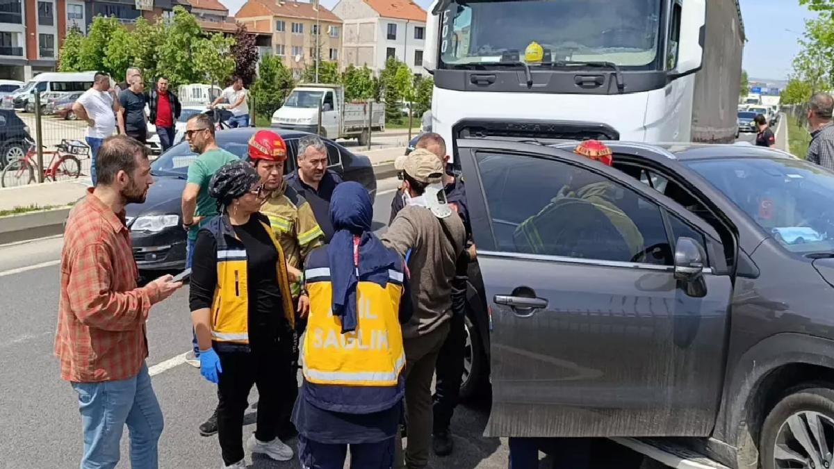 İnegöl’de TIR-Cip Kazası: 1 Yaralı