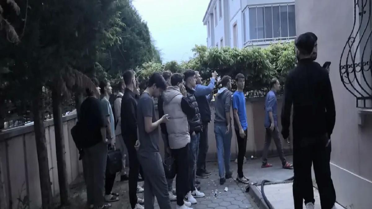 İnegöl’de Yurt Yangını: 3 Öğrenci Dumandan Etkilendi