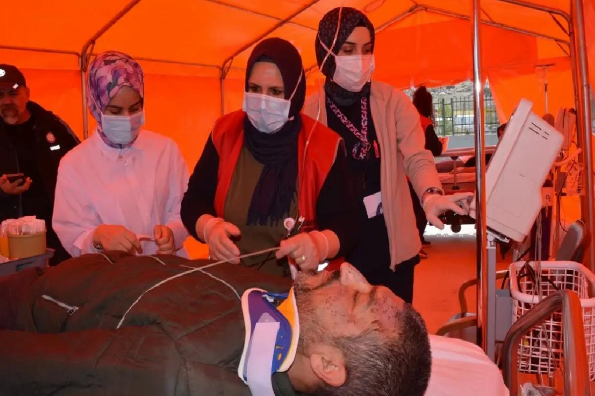 İscehisar Hastanesinde Afet Tatbikatı