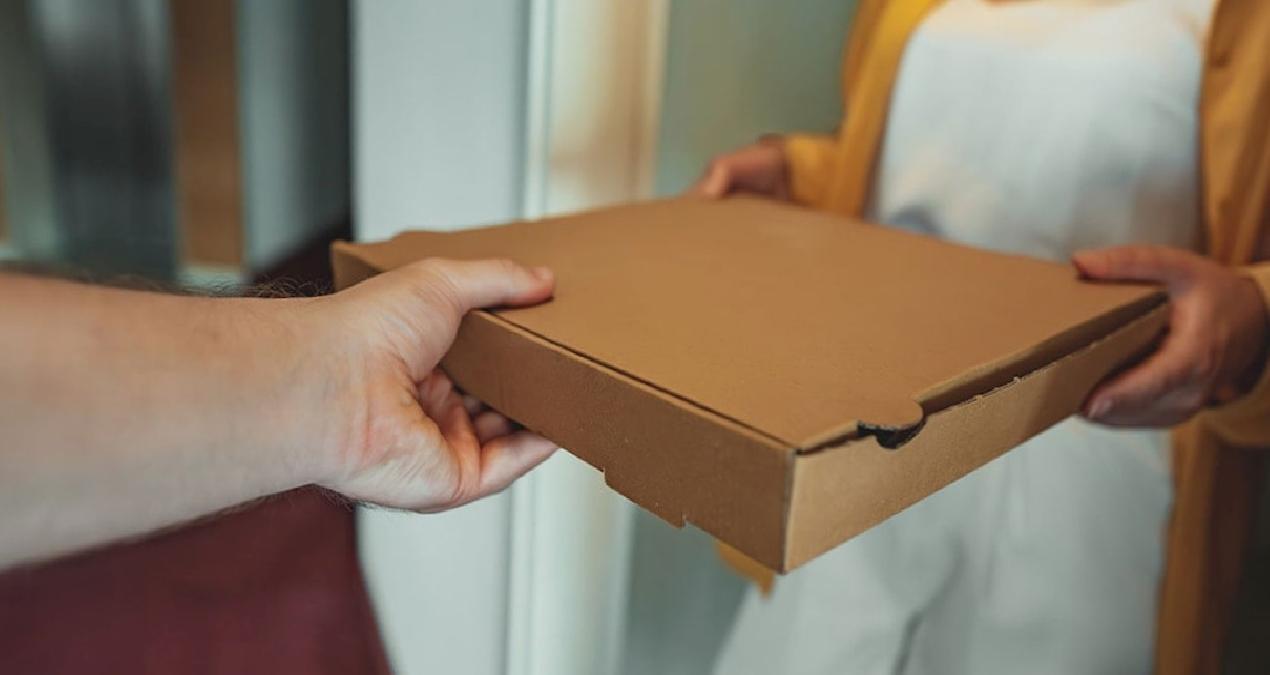 İsimsiz pizzalar gönderip teker teker tehdit ettiler