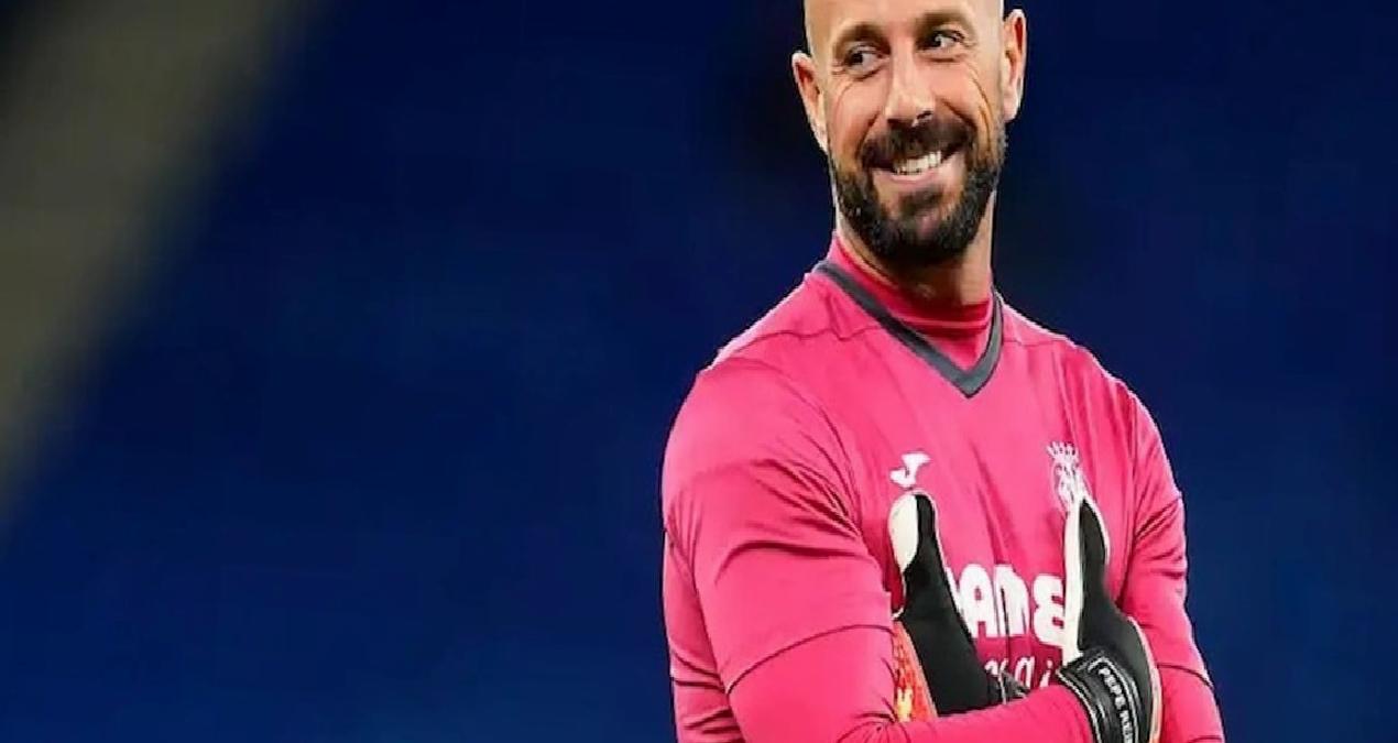 İspanyol kaleci futbolu bırakıp teknik direktör oluyor