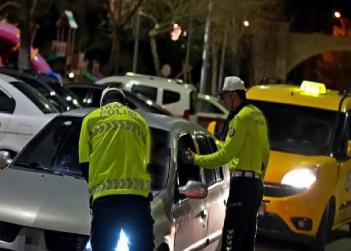 Isparta’da Trafik Denetimi: 14 Sürücüye Cezası