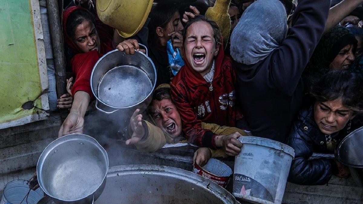 İsrail’in yardım girişini engellediği Gazze’de binlerce çocuk açlıktan ölebilir