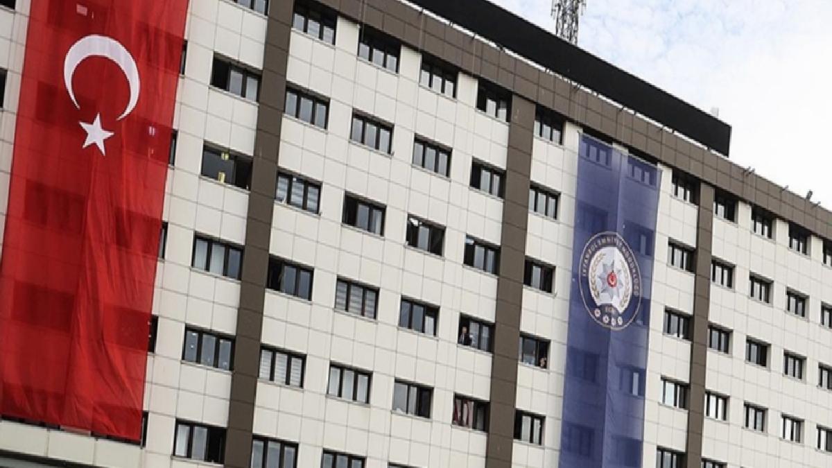İstanbul Emniyet Müdürlüğü’nden “Özgür Özel’in makam aracı kapalı otoparka alınmadı” iddiasına yanıt