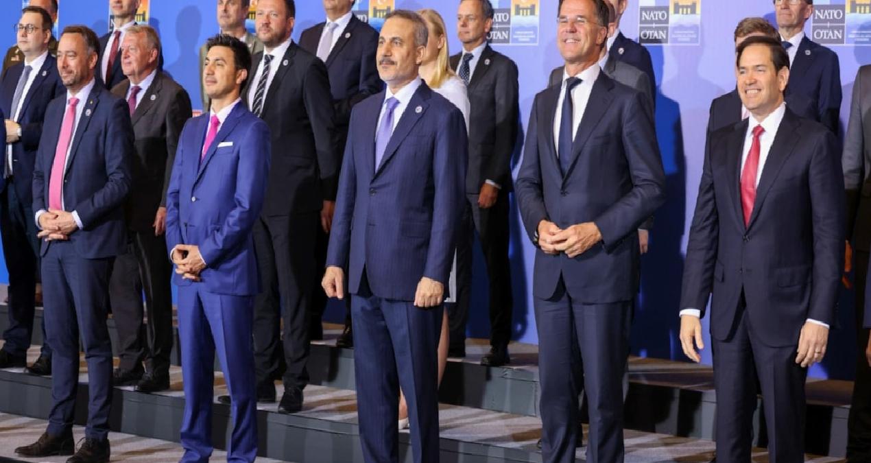 İstanbul görüşmeleri sürerken, NATO Dışişleri Bakanları Antalya’da toplandı