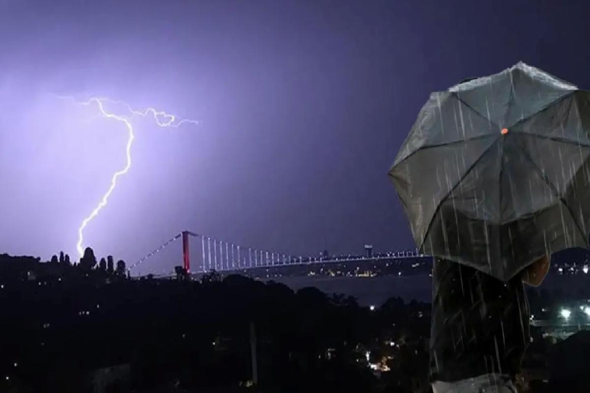 İstanbul için uyarı üstüne uyarı! Kuvvetli yağış ve elektrik fırtınası geliyor
