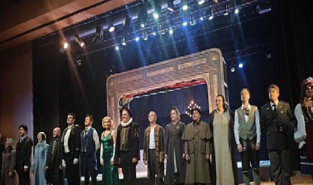 İstanbul’da Kocaeli Şehir Tiyatroları rüzgârı esti
