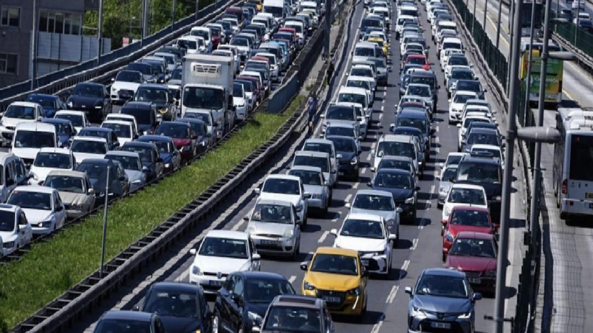 İstanbul’da trafiğin yıllık maliyeti 6 milyar doları geçiyor