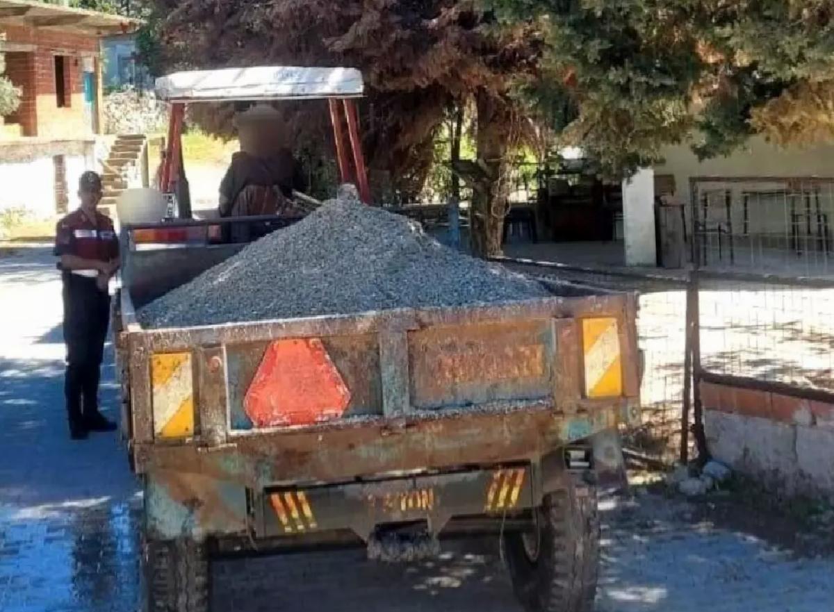 İzinsiz Kum Çeken Şahıs Yakalandı