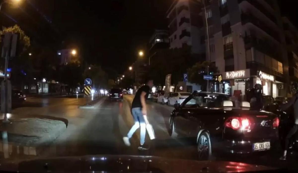İzmir’de Trafik Tartışmasında Bıçaklı Saldırı