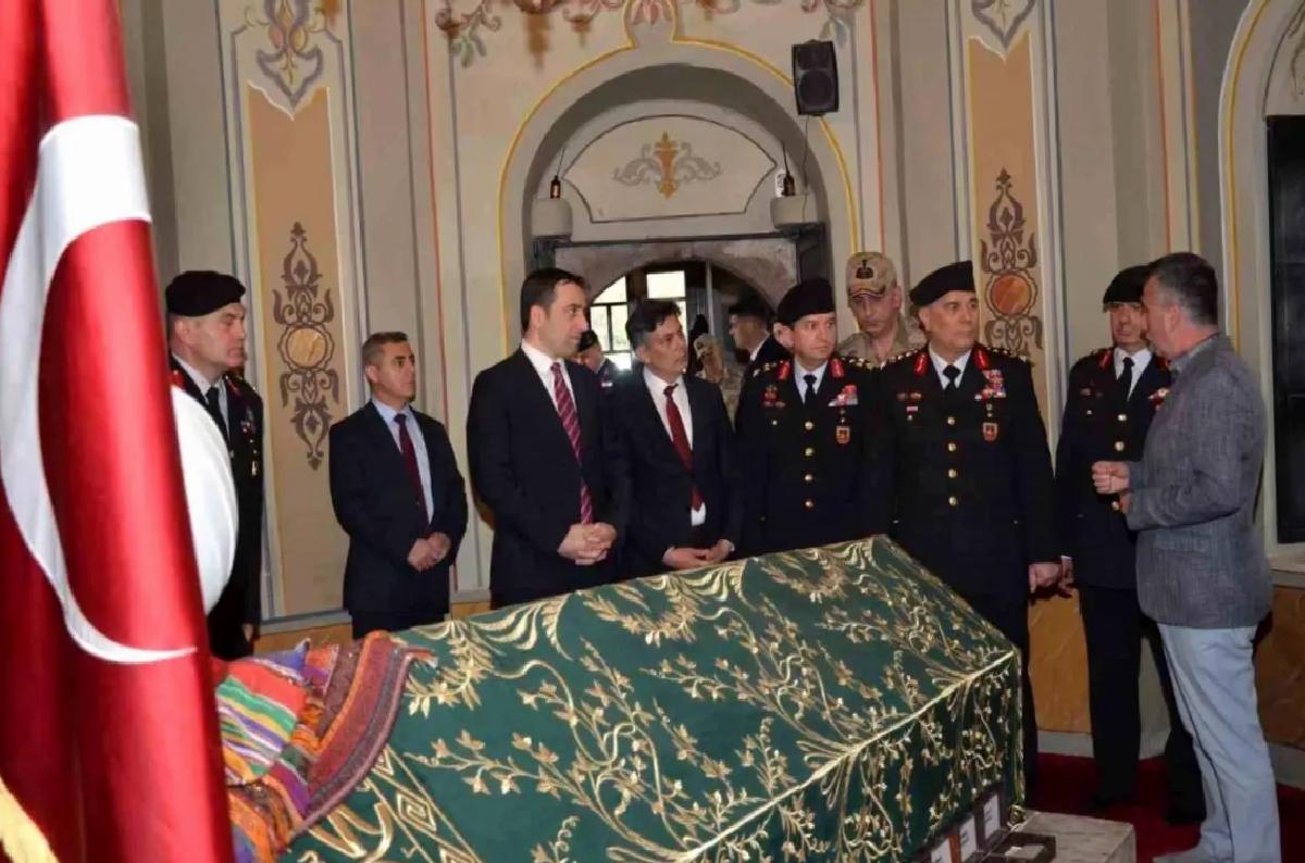 Jandarma Genel Komutanı Çardakçı, Bilecik’te Ertuğrul Gazi Türbesi’ni Ziyaret Etti