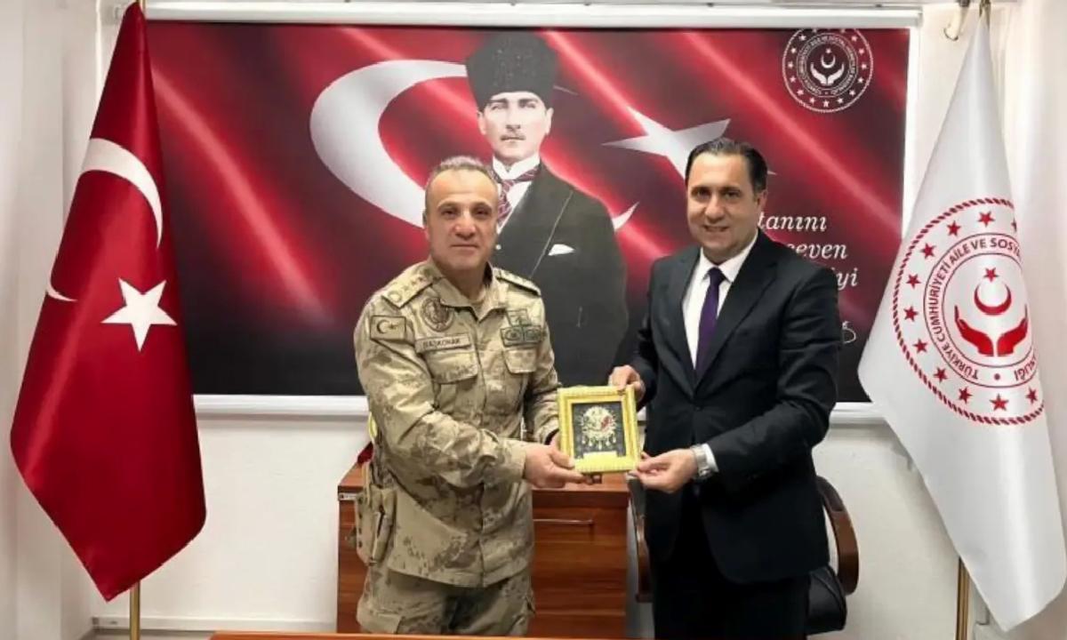 Jandarma Komutanı’ndan Sosyal Hizmetler Ziyareti