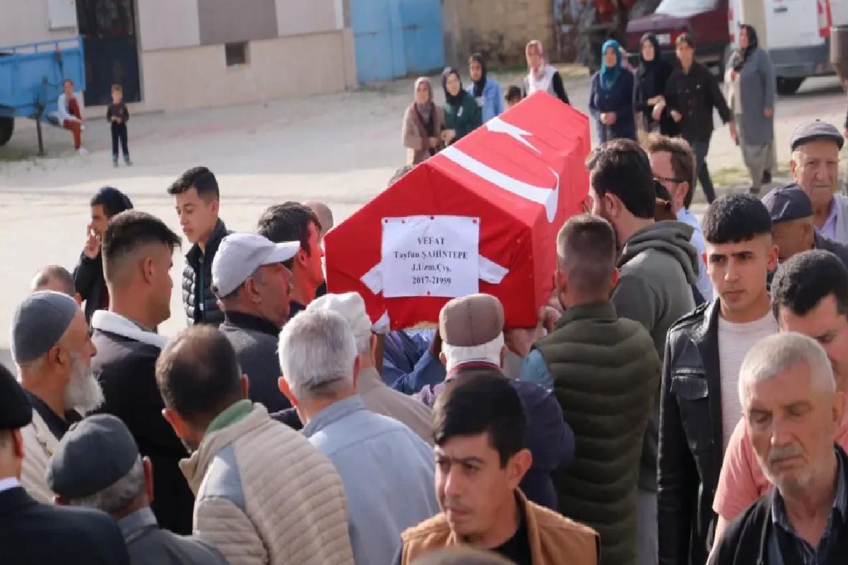 Jandarma Uzman Çavuş Tayfun Şahintepe Son Yolculuğuna Uğurlandı