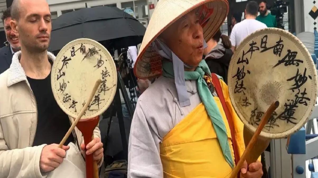 Japon Barış Elçisi İstanbul’da Dua Etti