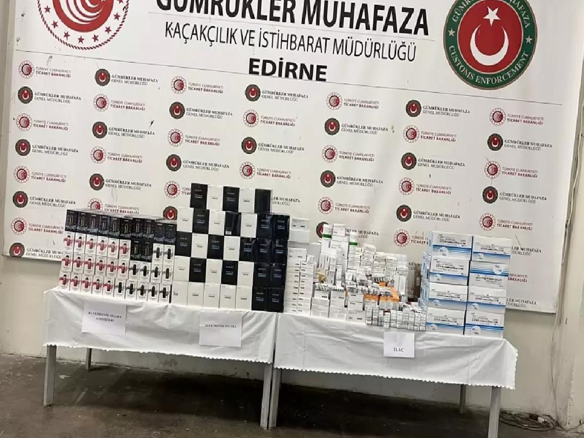 Kaçak Ürün Taşıyan Tır Durduruldu