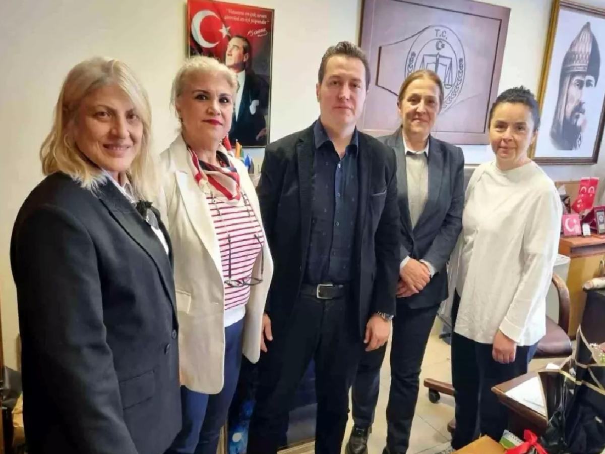 Kadınlardan Savcıya Destek Ziyareti