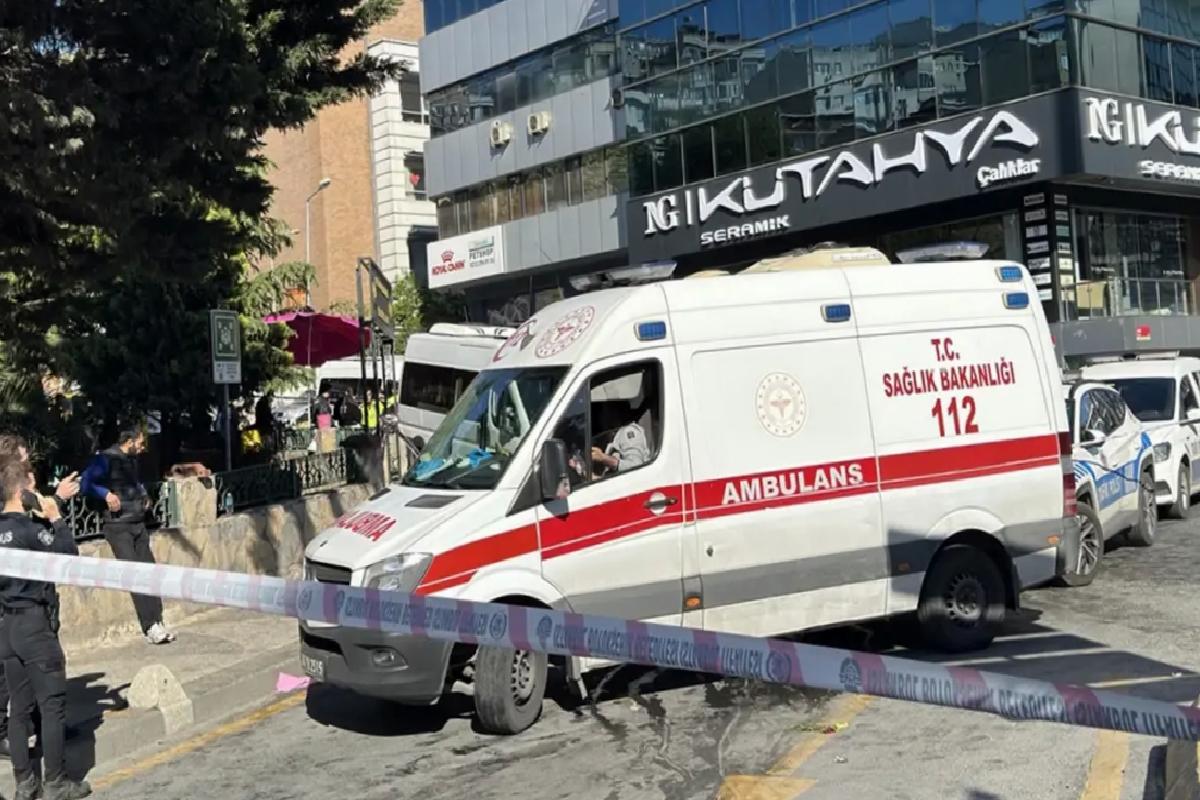 Kağıthane’de minibüs yayaların arasına daldı: 1 ölü, 3 yaralı