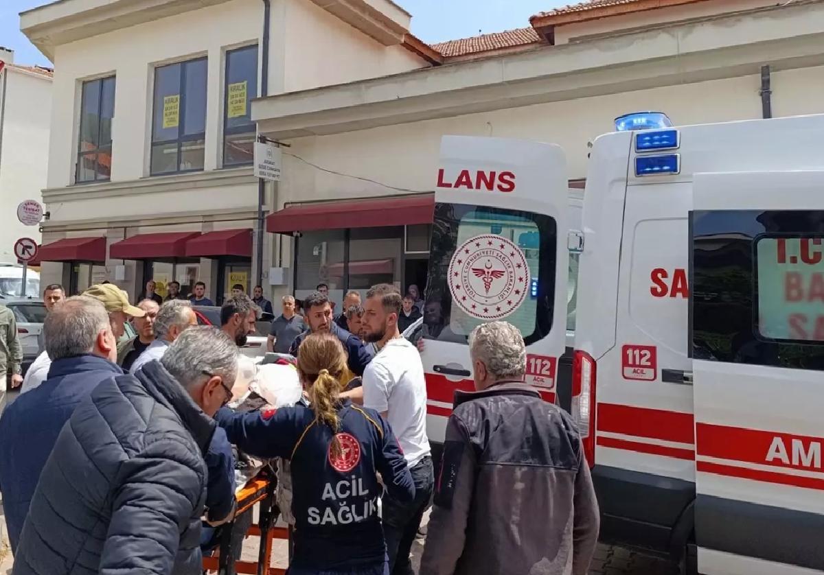Kahvehanede Kalp Krizi Geçiren Adam Hayata Döndü
