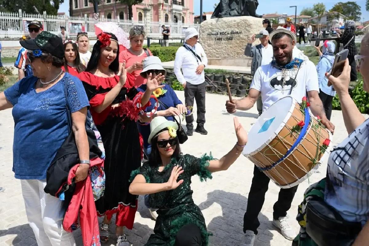 Kakava-Hıdırellez Şenlikleri Edirne’de Coşkuyla Kutlanıyor
