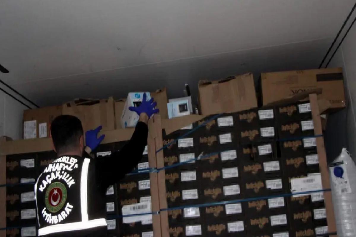 Kapıkule’de Kaçak Elektronik Sigara ve İlaç Yakalandı