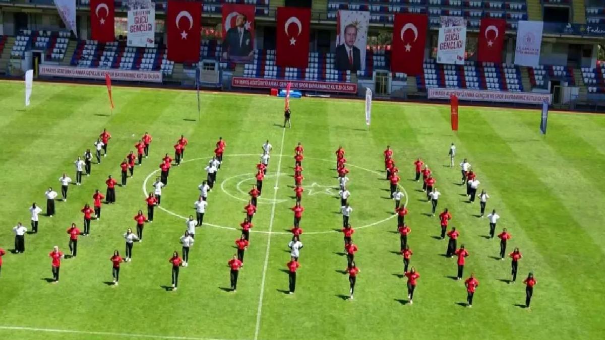 Karabük’te Coşkulu 19 Mayıs Kutlaması