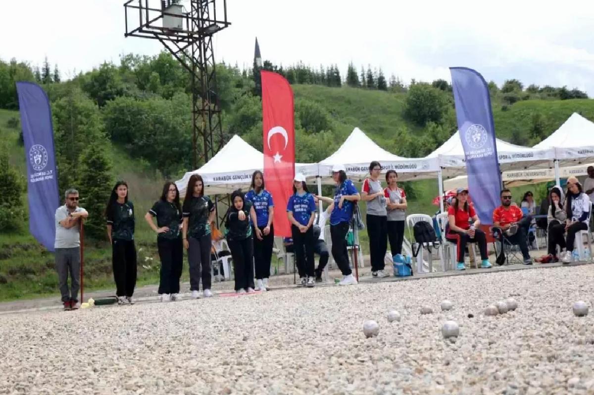 Karabük’te Okul Sporları Bocce Müsabakaları