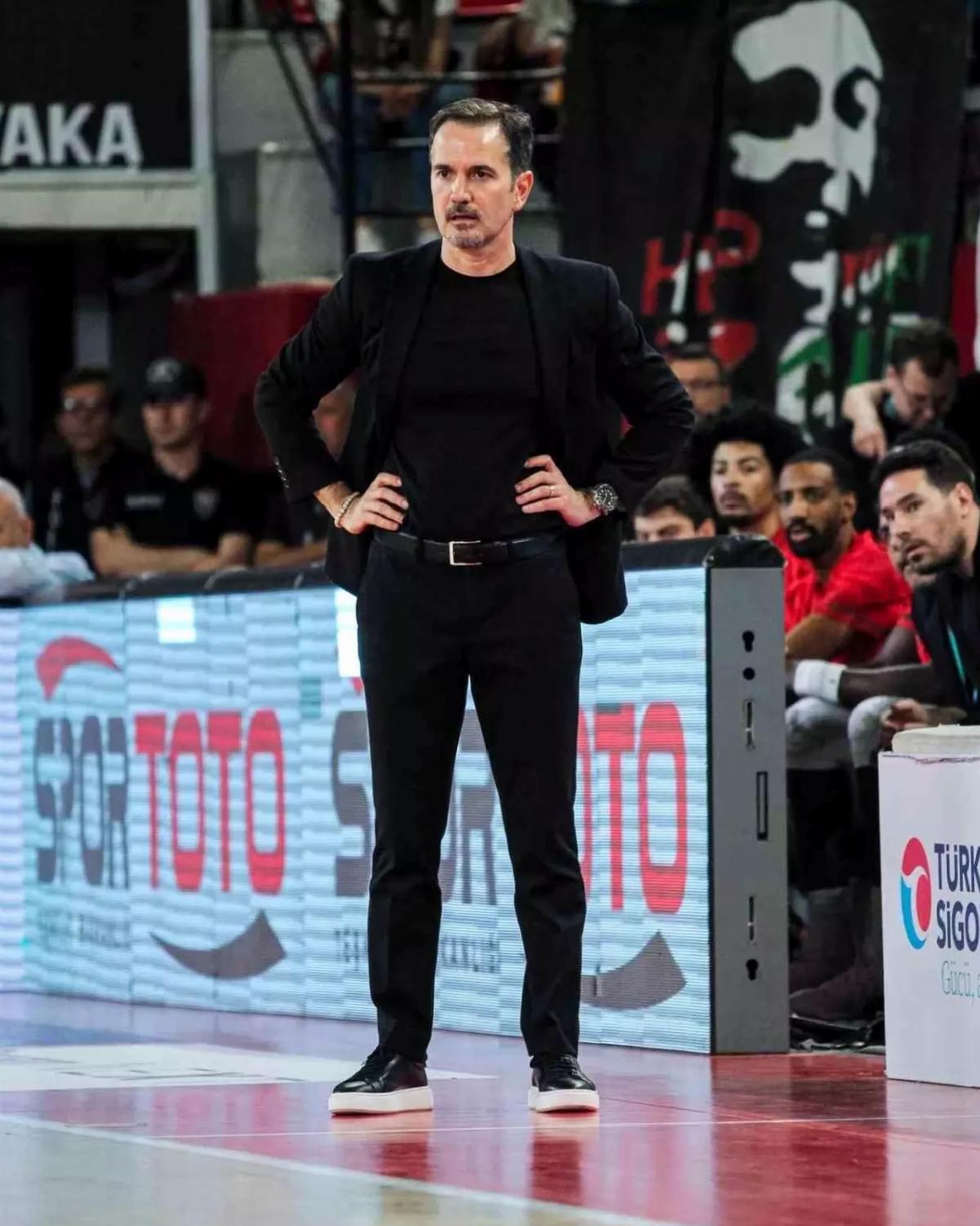 Karşıyaka’da Ahmet Çakı’dan Açıklamalar