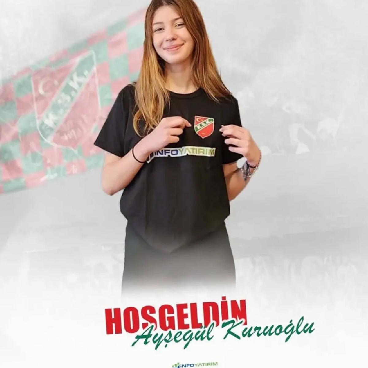 Karşıyaka’ya Genç Smaçör Transferi