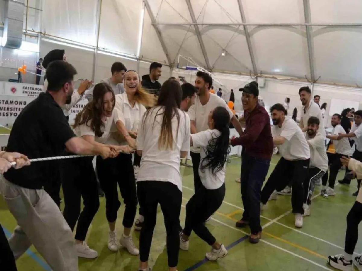 Kastamonu’da Engelsiz Spor ve Dans Şenliği