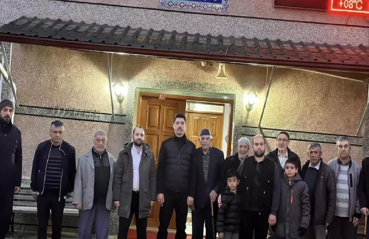 Kaymakam Kahraman’dan Köyde Sabah Namazı Buluşması
