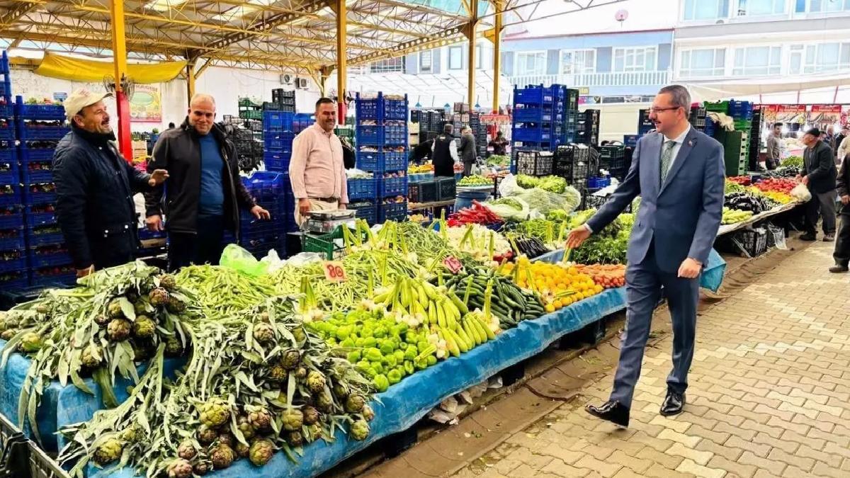 Kaymakam Özderin, Havran Pazarını Ziyaret Etti