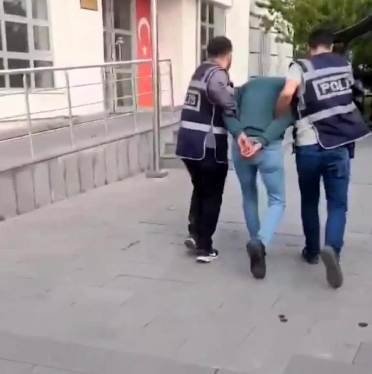 Kayseri’de Silahlı Paylaşım Yapan Şahıs Yakalandı