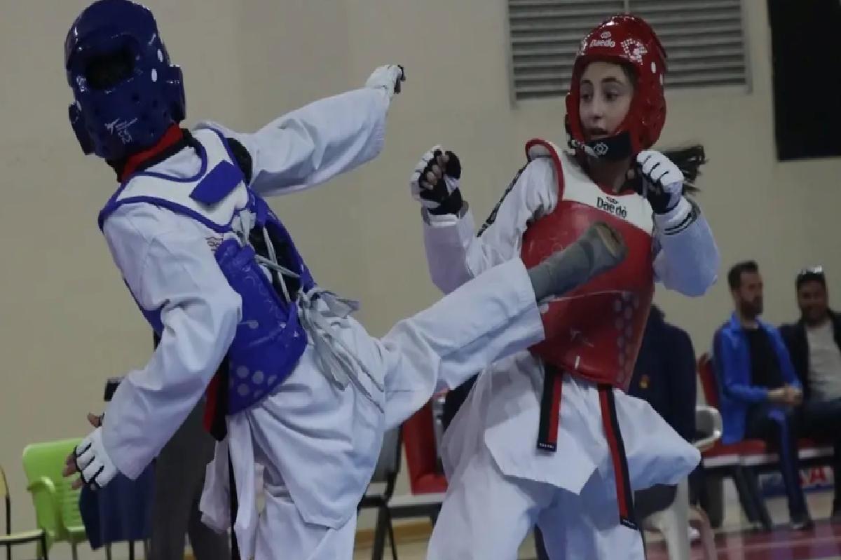 Kayseri’de Tekvando Şampiyonası Heyecanı