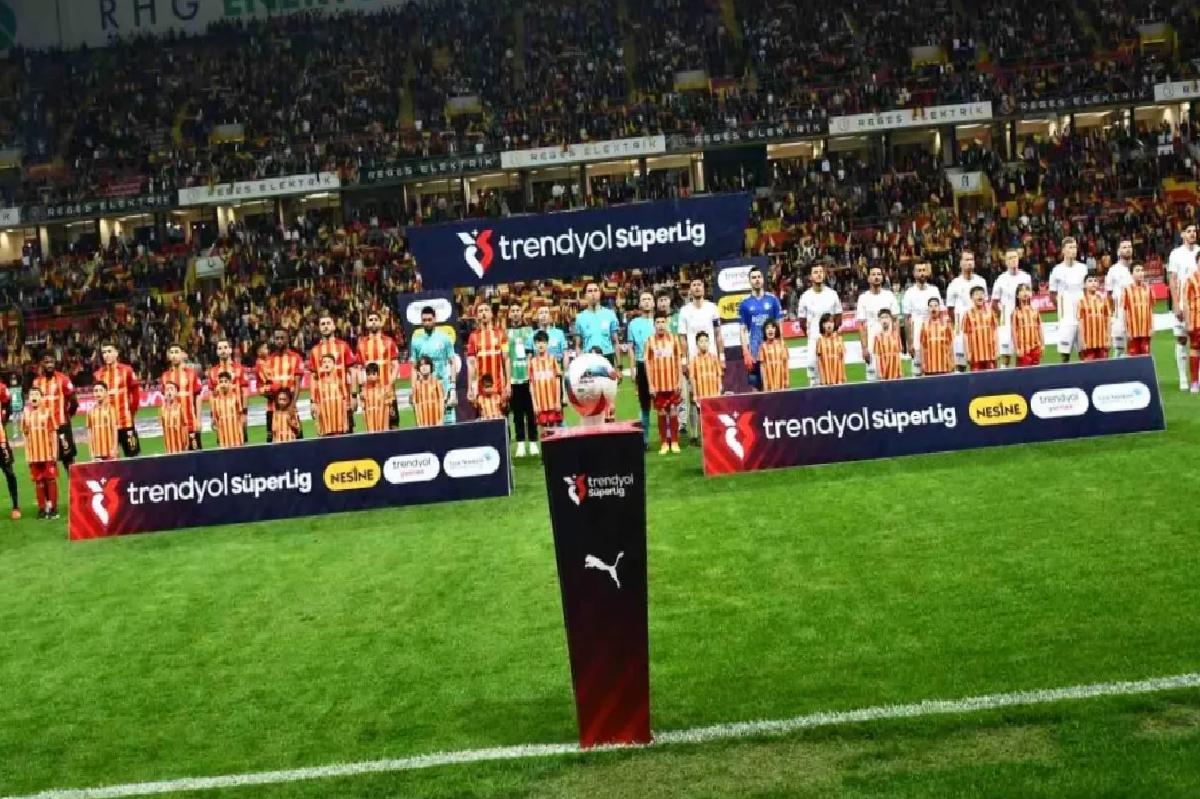Kayserispor 2-1 Önde