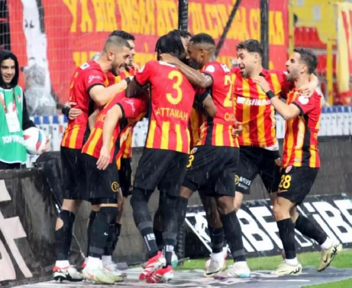 Kayserispor Ligde Kalmayı Garantiledi