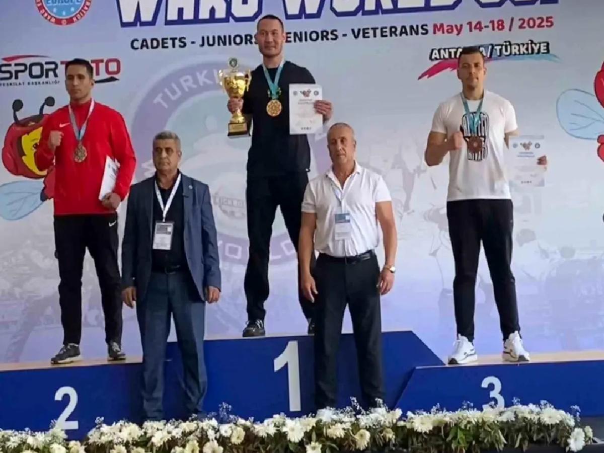 Kemer Belediyesi Kick Boks Takımı, Dünya Kupası’ndan Dört Madalya ile Döndü