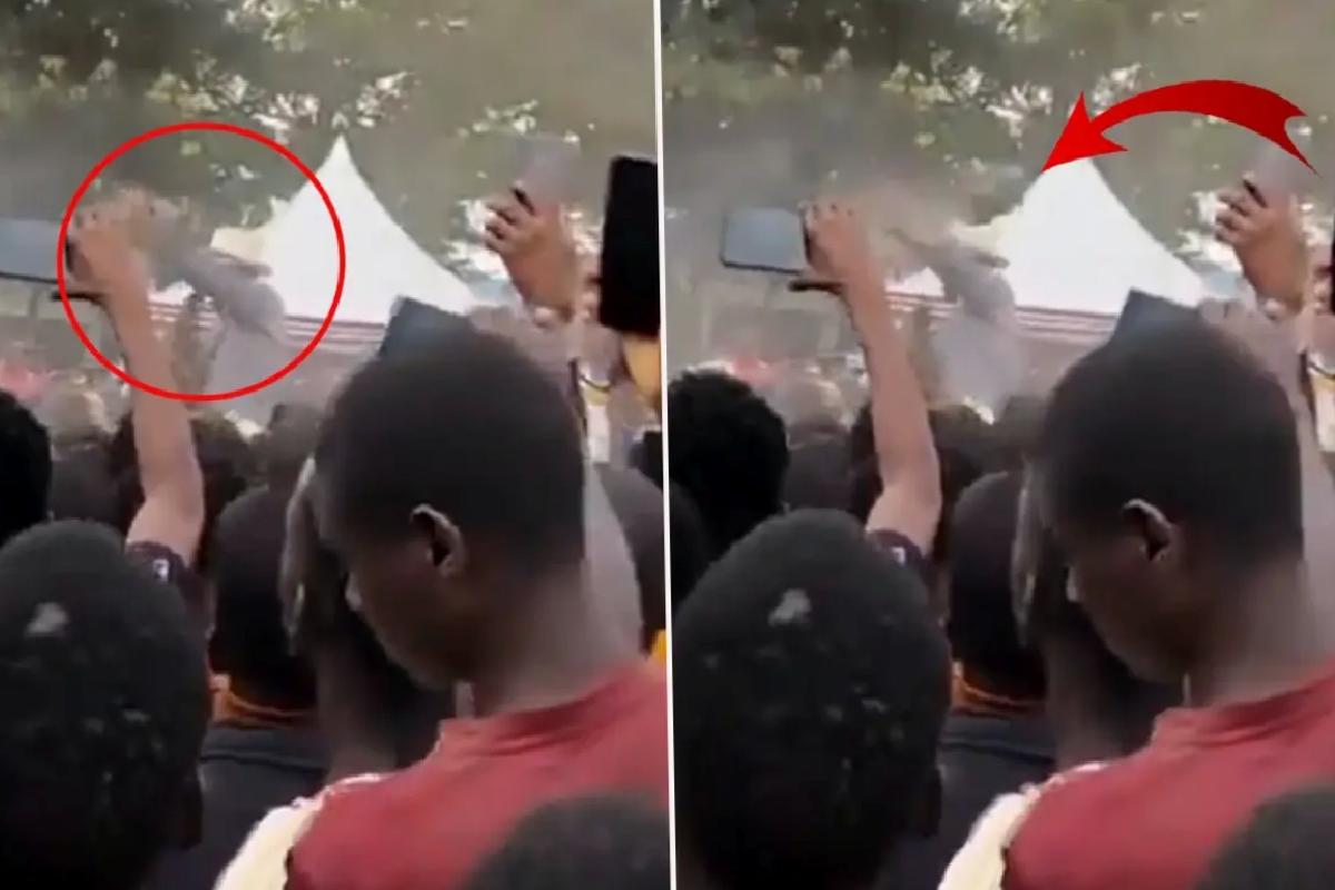 Kenya Devlet Başkanı Ruto’ya mitingde ayakkabılı saldırı