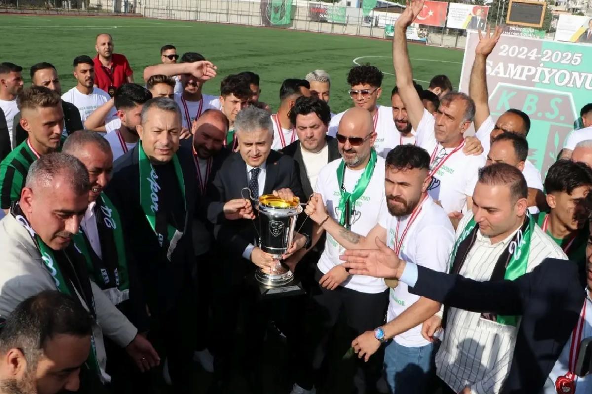 Kilis Belediyespor TFF 3. Lig Kupasını Aldı