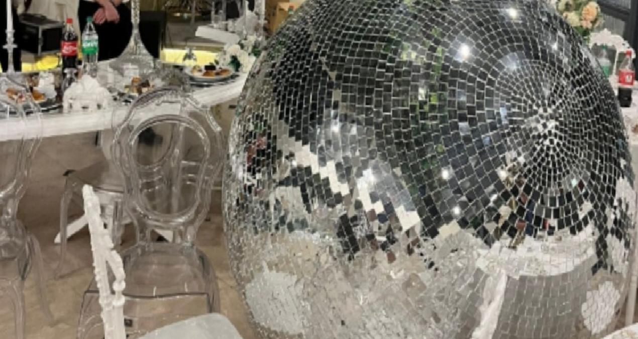 Kına gecesinde feci olay: Disko topu düştü aralılar var