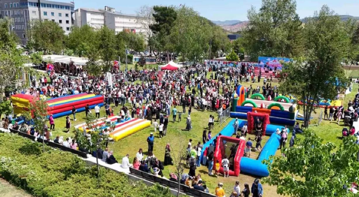 Kırıkkale’de her yaştan vatandaş 19 Mayıs şenliğinde buluştu