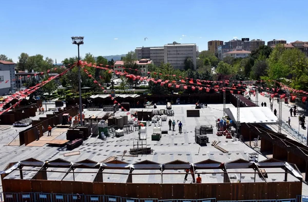 Kırıkkale’de İşyurtları Fuarı